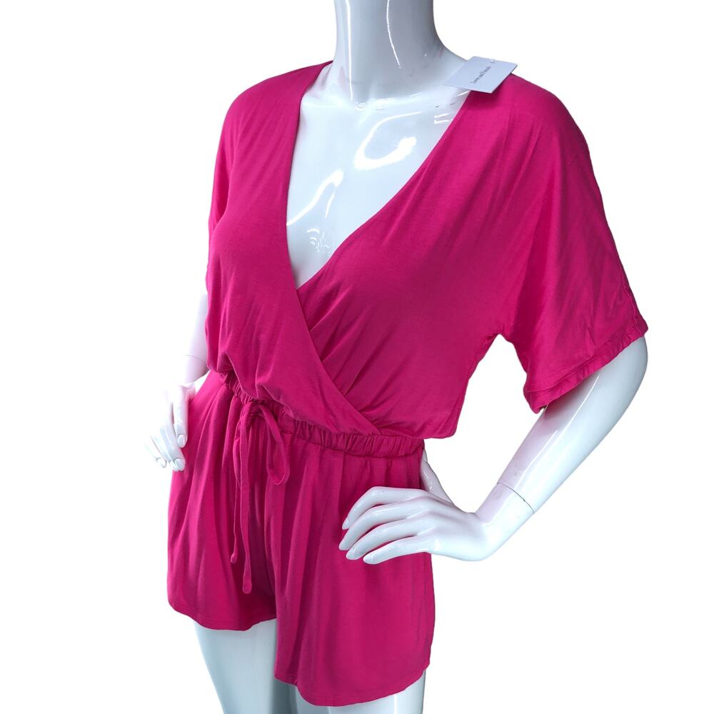 Lovers And Friends Womens Size XS Selene Romper Magenta Pink BRAND NEW